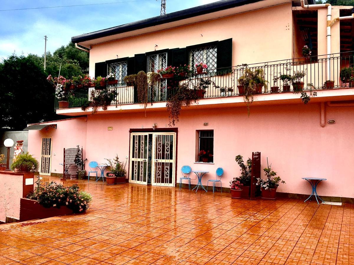 B&B Teodora Gaggi Buitenkant foto