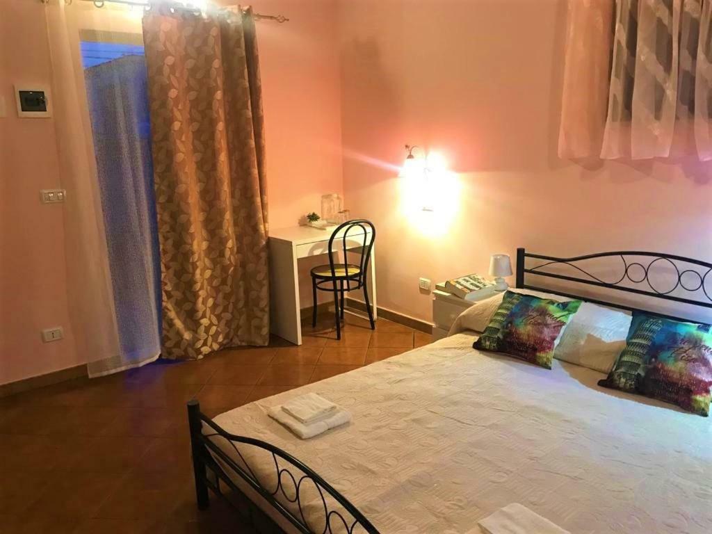B&B Teodora Gaggi Buitenkant foto